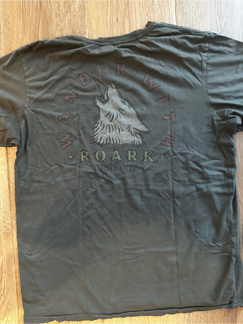 Roark Men’s Grey Graphic Tee - Wander With Roark size XL